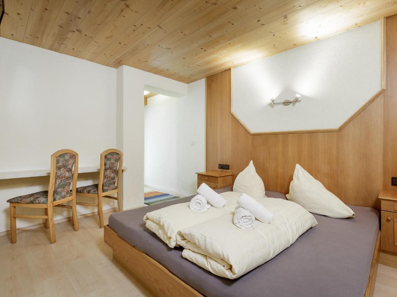 Apart Gentiana Solden Bagian luar foto