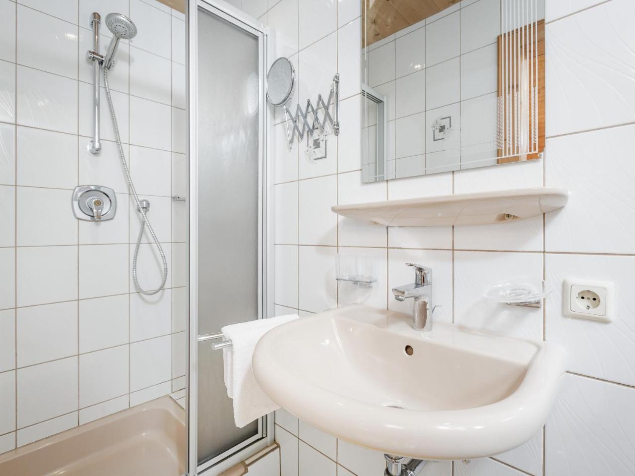 Apart Gentiana Solden Bagian luar foto