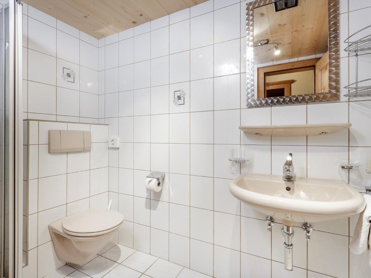 Apart Gentiana Solden Bagian luar foto